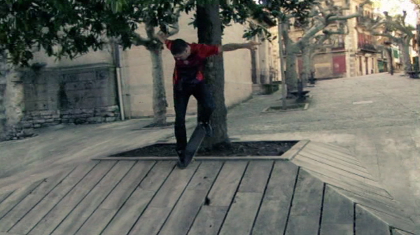 skateboarder Benoit STEVENOT dans DVD SKATE Anagram Crazy Extreme Skate