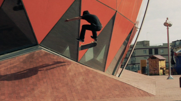 skateboarder Ludovic masselot dans DVD SKATE Anagram Crazy Extreme Skate