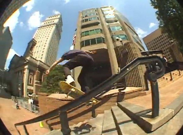 Beef Patty de Johnny Wilson - Lipslide Front sur handrail