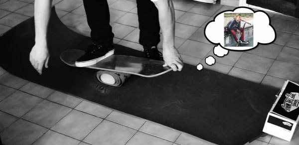 couch skating : indo board