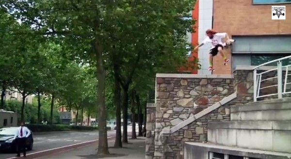 Ollie - vidéo skate SUPRA-Residency in the UK
