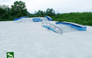 abcskate-skatepark-yvelines-78-noisy-le-roi-pyramide-rial-curb-marche