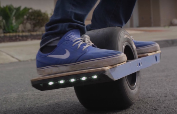 Le Onewheel : le skateboard électrique à une roue