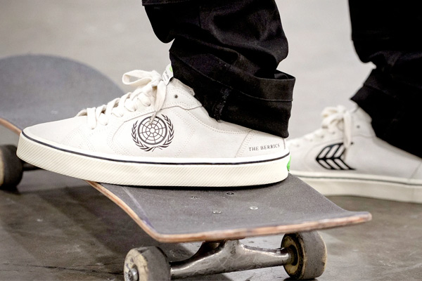 AbcSkate-skate-skateboard-cariuma-berrics