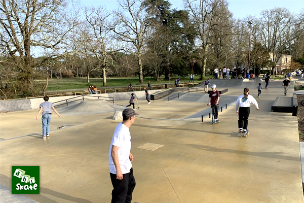 AbcSkate-skate-skateboard-skatepark-gradignan
