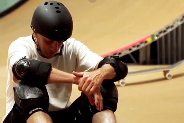 AbcSkate-skate-skateboard-tony-hawk-video-ollie-540