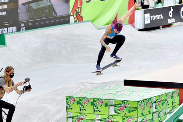 abcskate-skate-blog-biographie-skateur-pro-leticia-bufoni