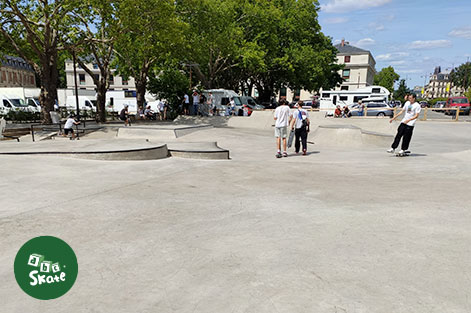 abcskate-abcskatecom-skateboard-skate-blog-news-video-spot-skatepark-versailles-chateau-jo-2024-VIGN