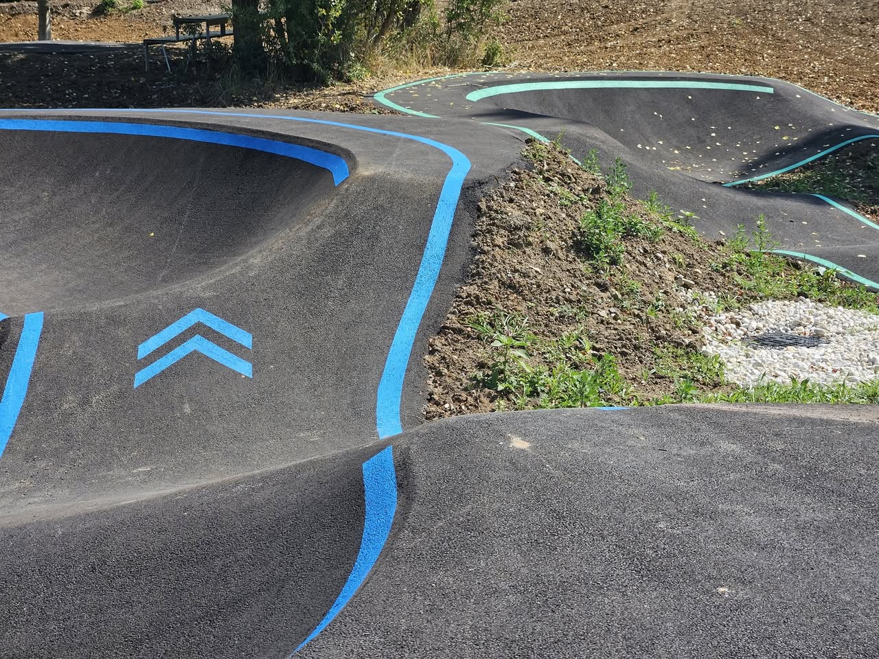 Pumptrack de Saint-Nicolas-de-Port : un spot de glisse pour tous les riders