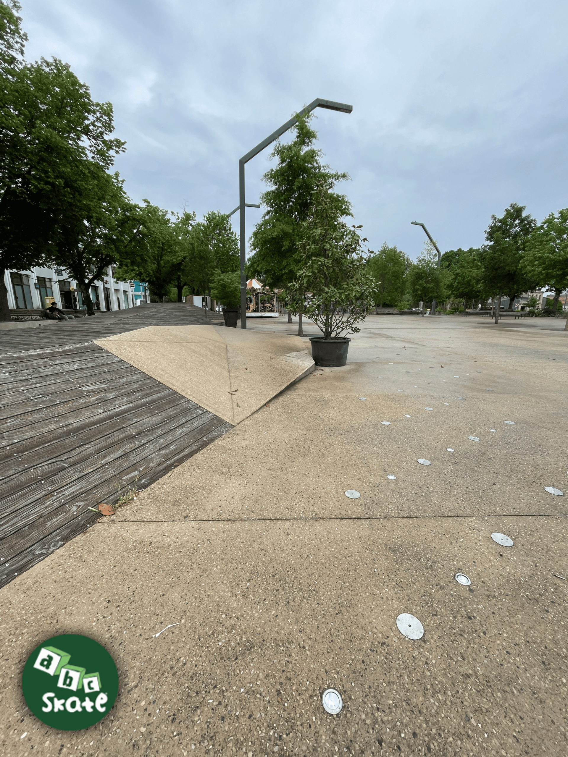 Spot de skate à Saint-Médard-en-Jalles
