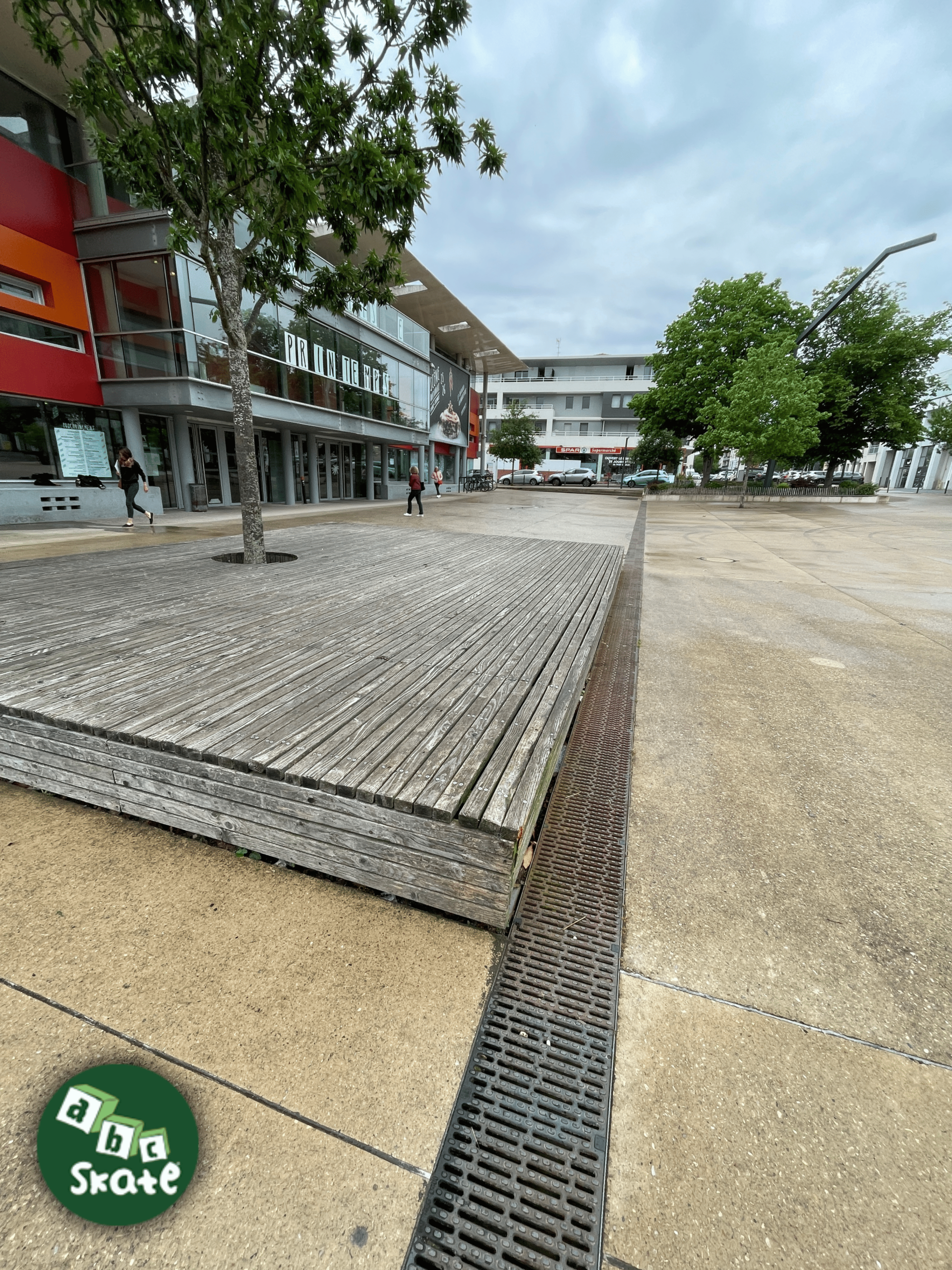 Spot de skate à Saint-Médard-en-Jalles