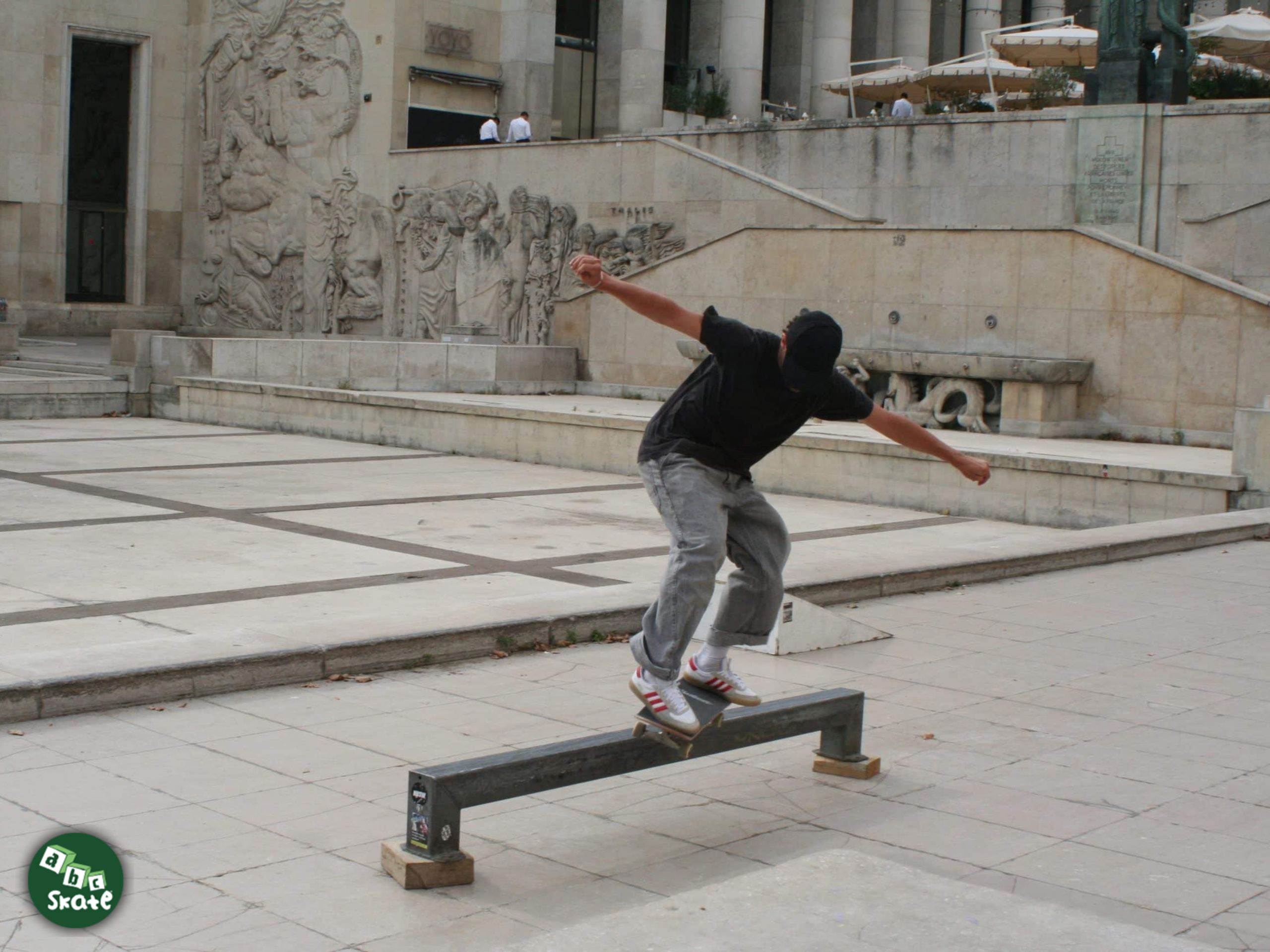 Le spot de skate du Palais de Tokyo à Paris : le mythique "Dôme"